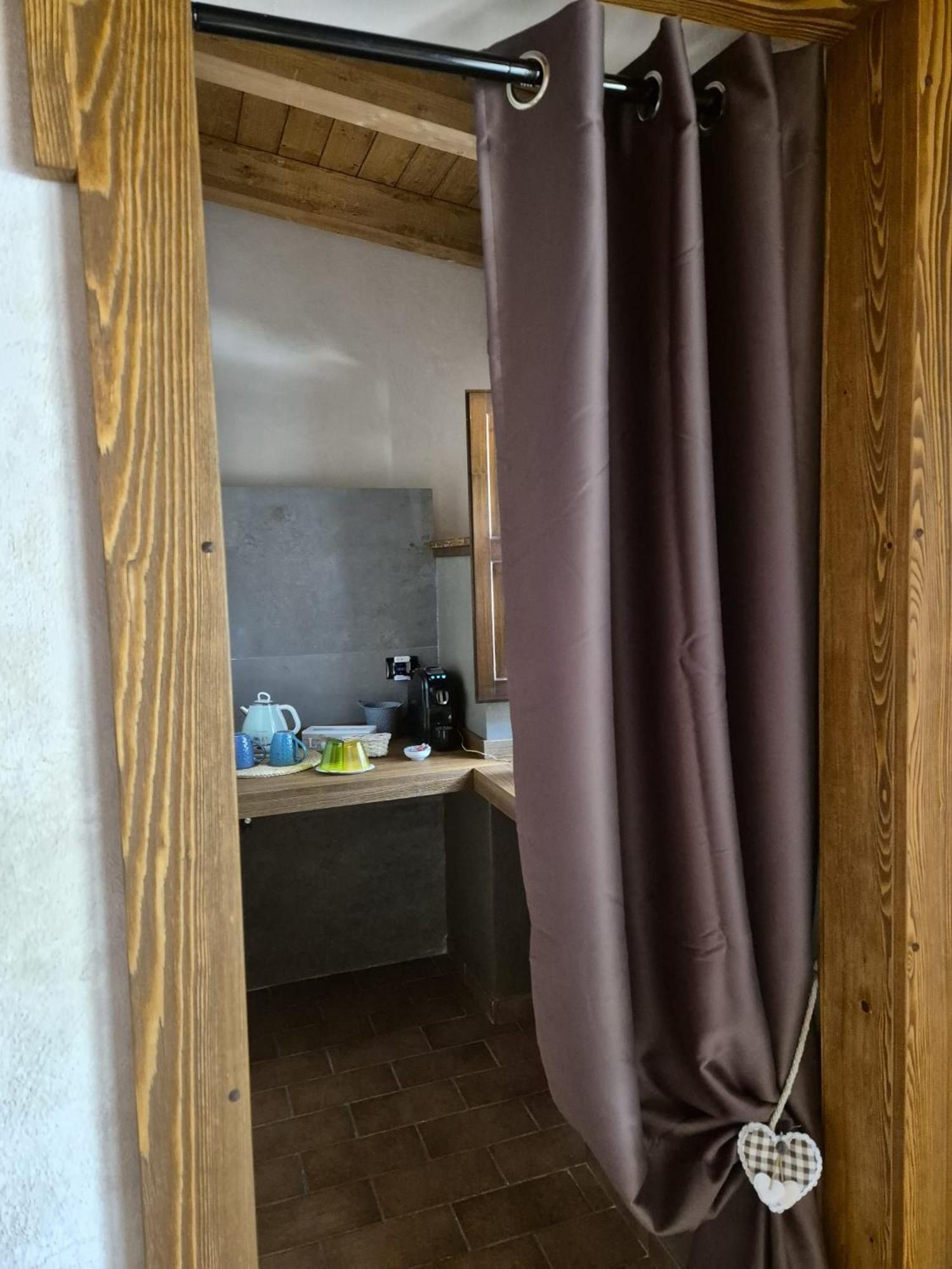 Dimora Dei Baldi - Rooms & Relax Fagnano Alto Экстерьер фото